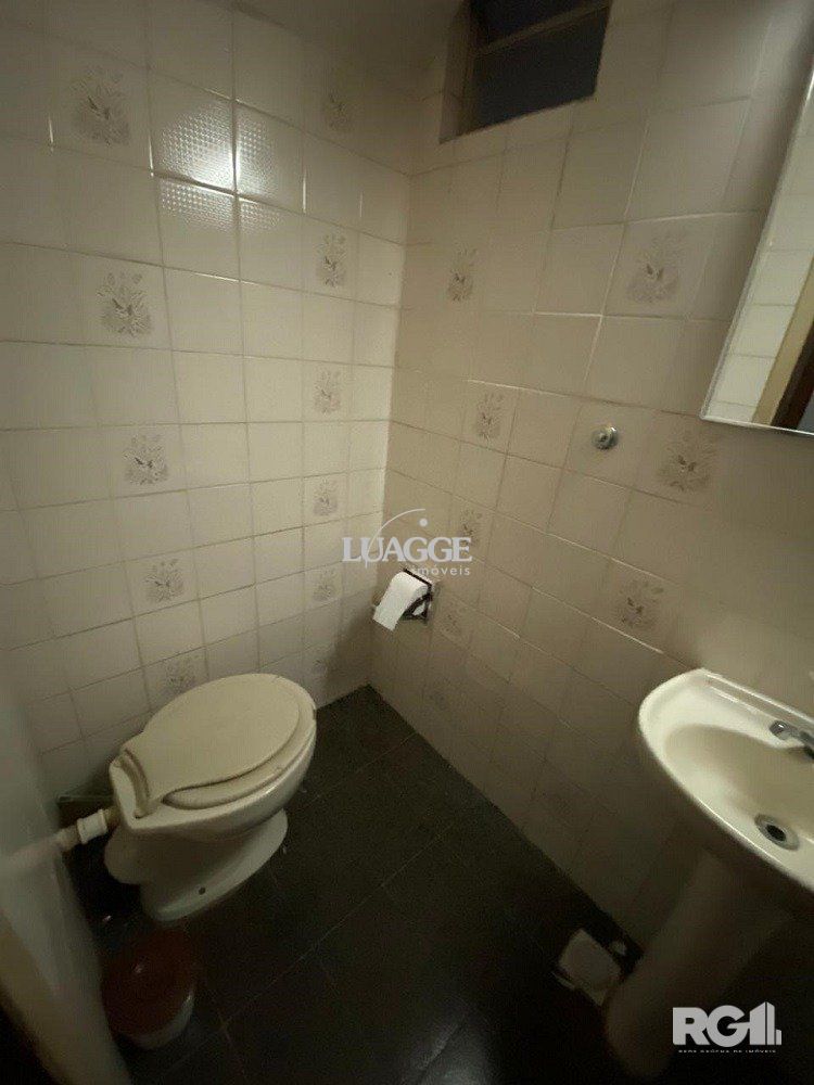 Casa à venda com 3 quartos, 196m² - Foto 8