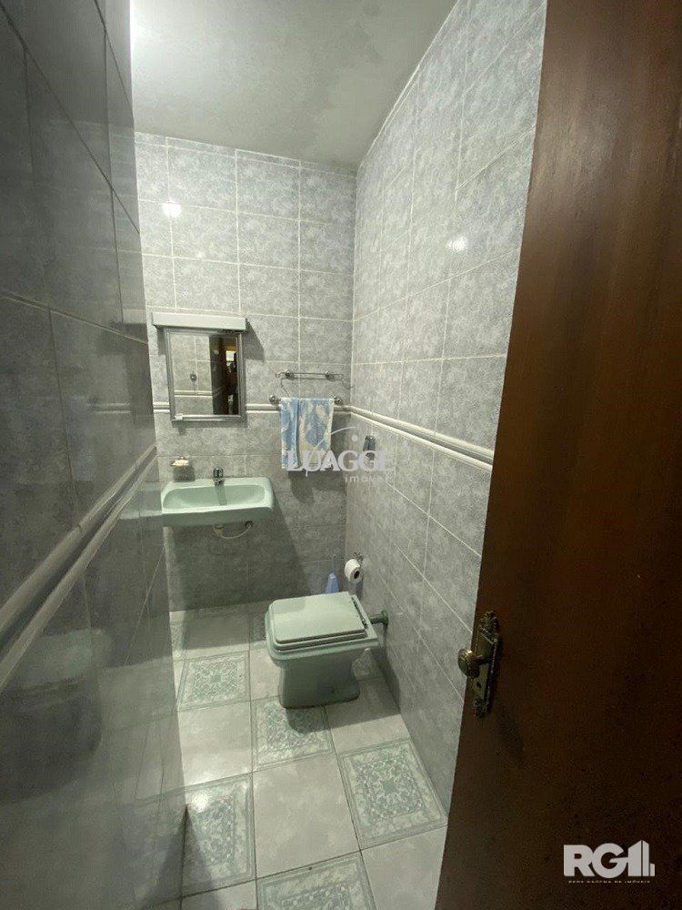 Casa à venda com 3 quartos, 196m² - Foto 15