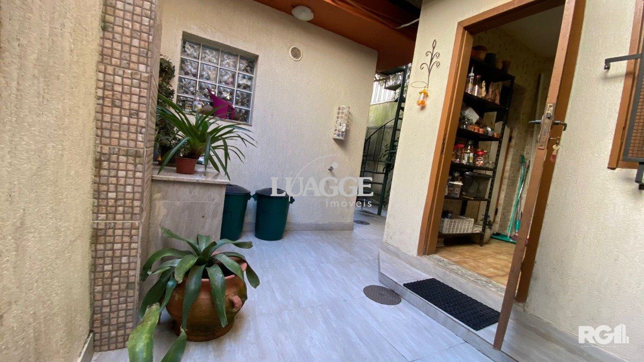 Casa à venda com 3 quartos, 182m² - Foto 28