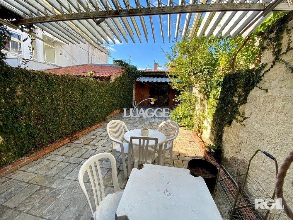 Casa à venda com 3 quartos, 196m² - Foto 24