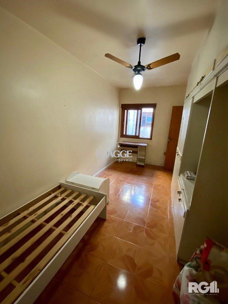 Casa à venda com 3 quartos, 196m² - Foto 17
