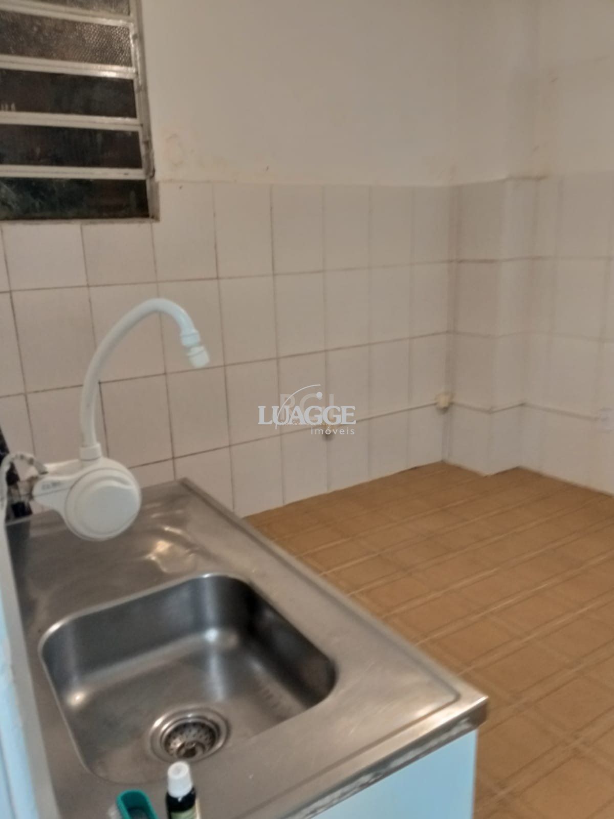 Casa à venda com 4 quartos, 138m² - Foto 25