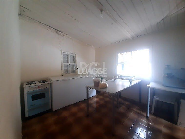 Casa à venda com 3 quartos, 244m² - Foto 24