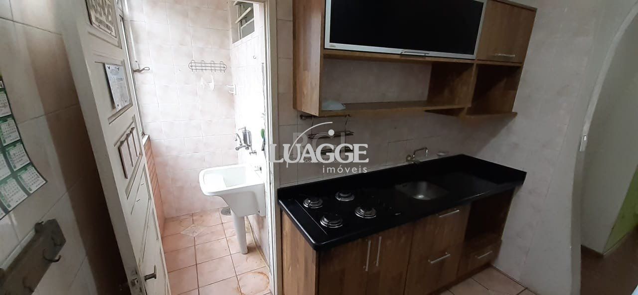 Apartamento à venda com 2 quartos, 65m² - Foto 4