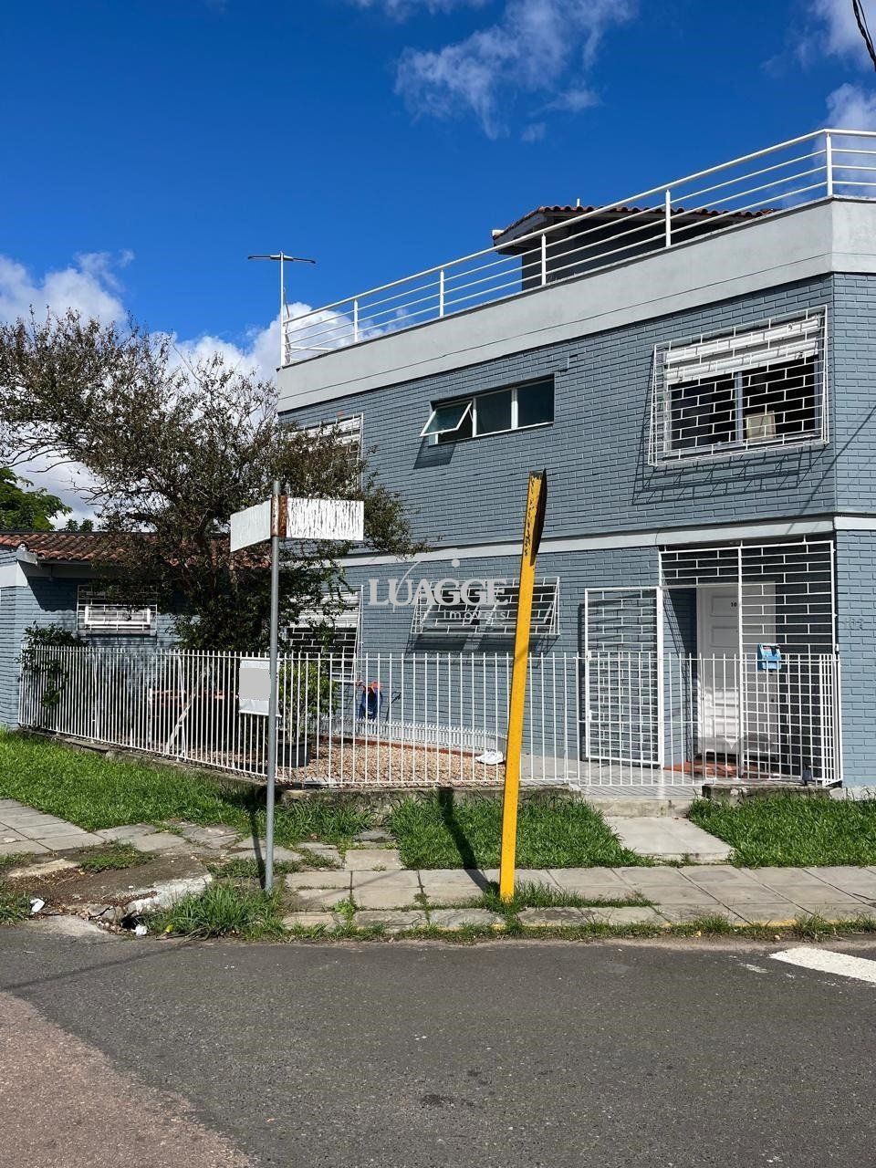 Apartamento à venda com 2 quartos, 83m² - Foto 2