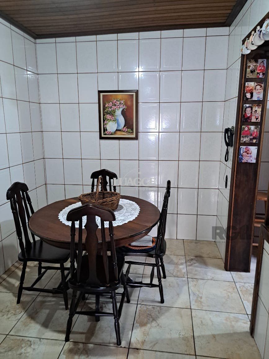 Casa à venda com 3 quartos, 144m² - Foto 14