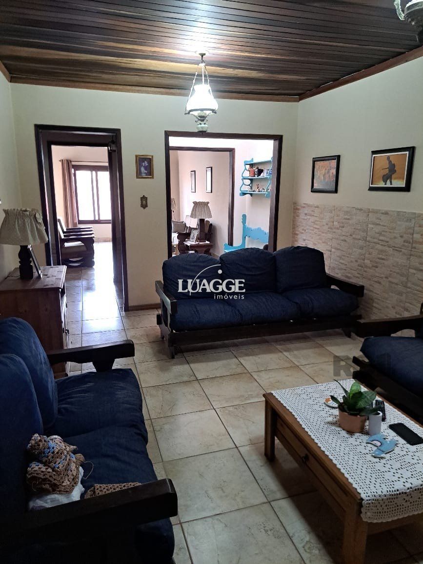 Casa à venda com 3 quartos, 144m² - Foto 3