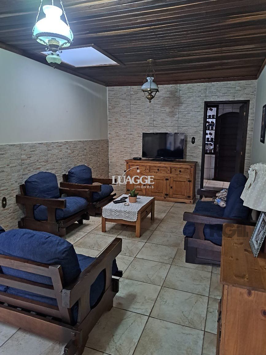 Casa à venda com 3 quartos, 144m² - Foto 4