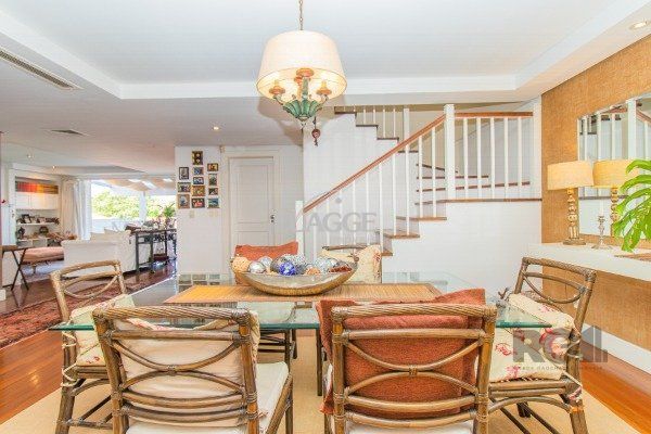 Casa à venda com 3 quartos, 397m² - Foto 8