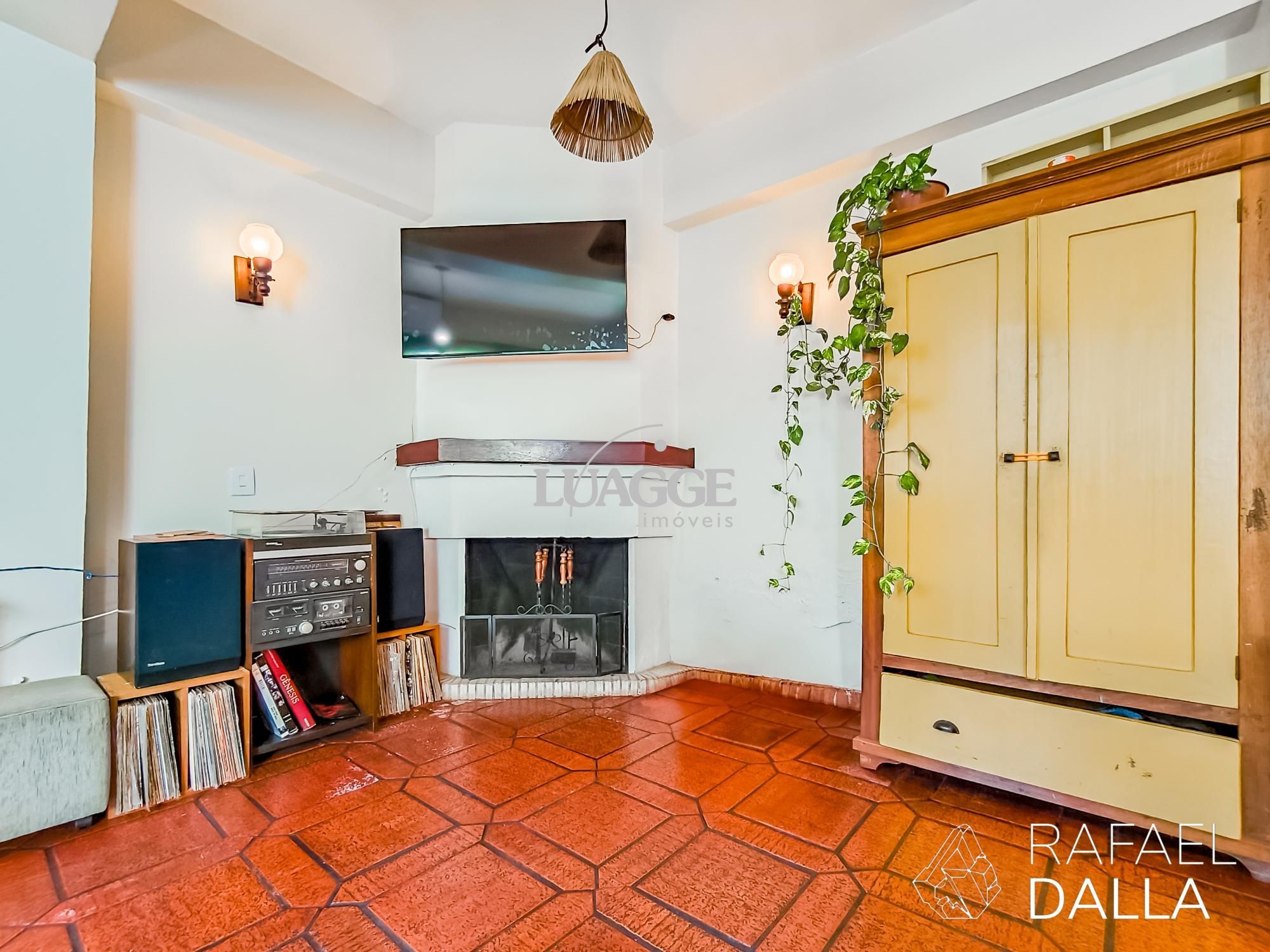 Casa à venda com 4 quartos, 210m² - Foto 21