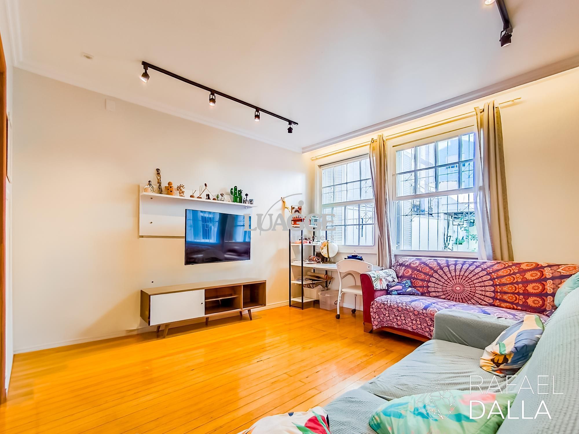 Casa à venda com 4 quartos, 210m² - Foto 11