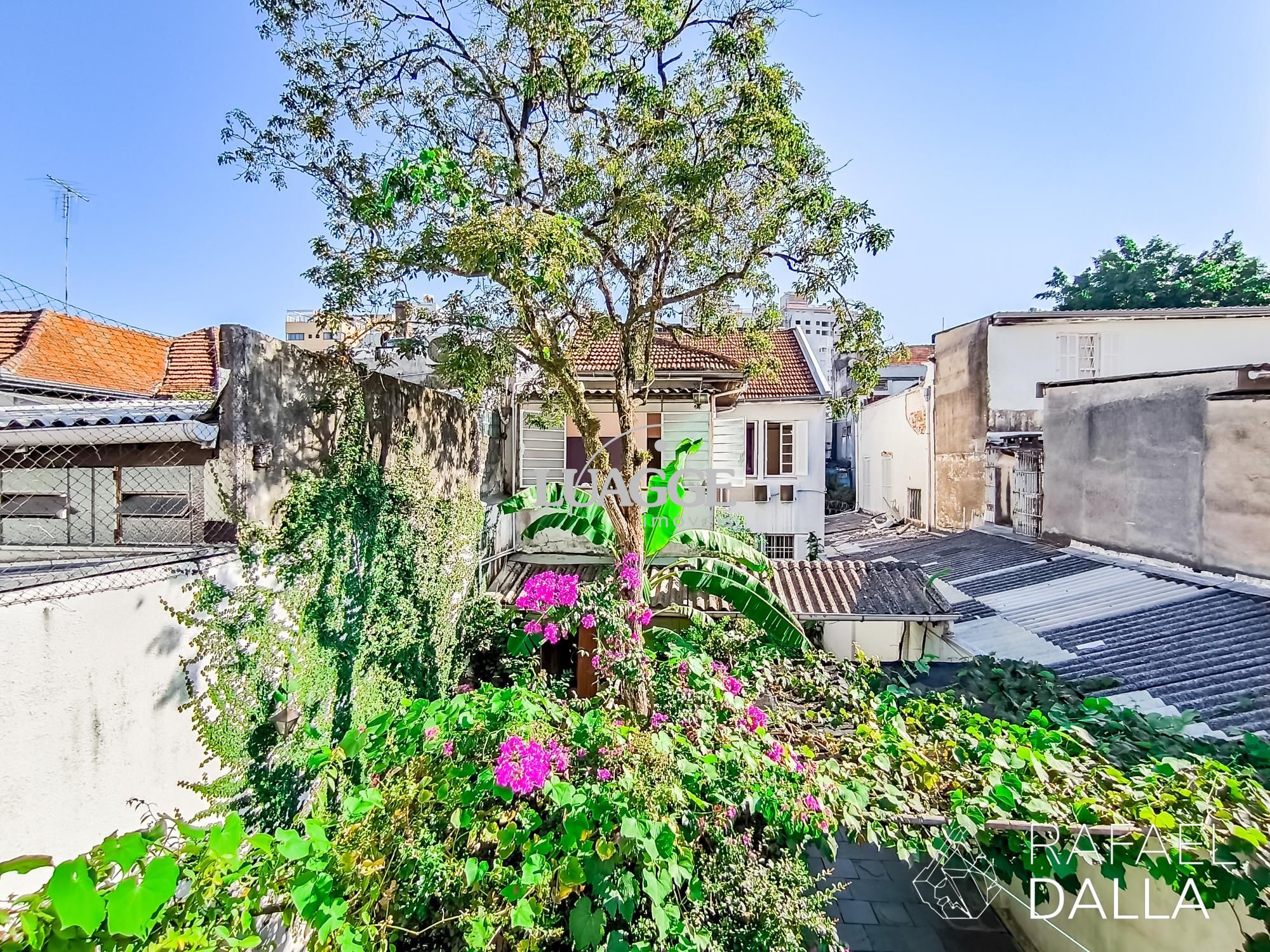 Casa à venda com 4 quartos, 210m² - Foto 27