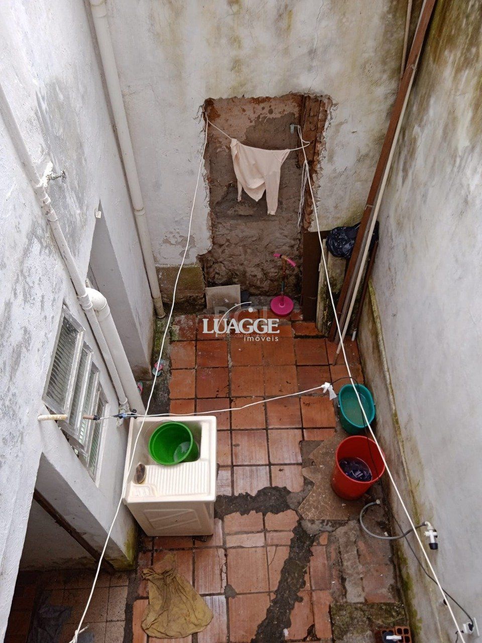 Casa à venda com 3 quartos, 242m² - Foto 6