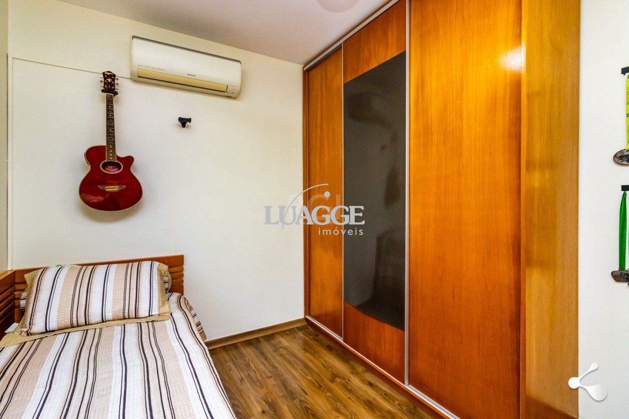 Casa de Condomínio à venda com 4 quartos, 196m² - Foto 42