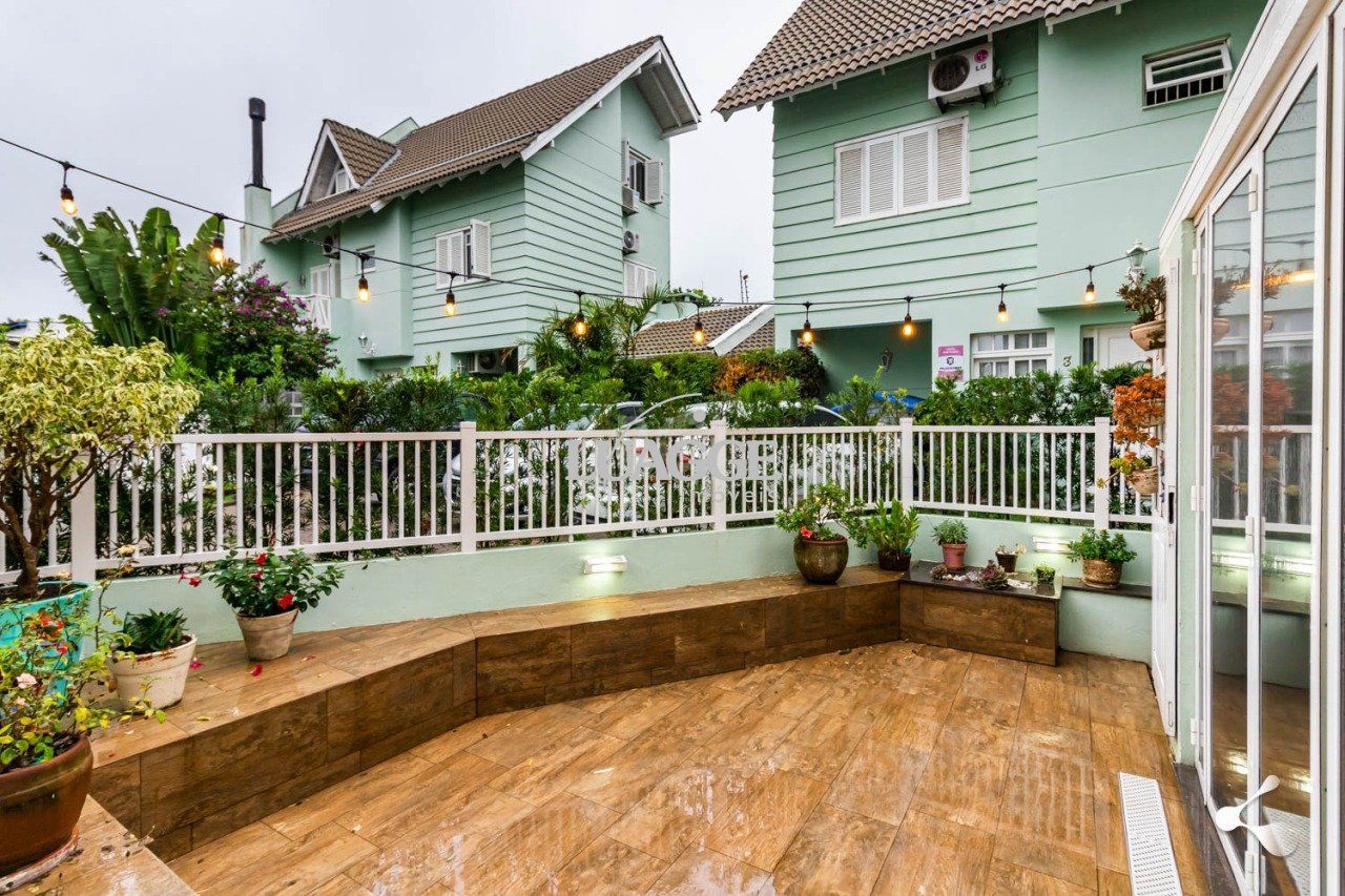Casa de Condomínio à venda com 4 quartos, 196m² - Foto 8