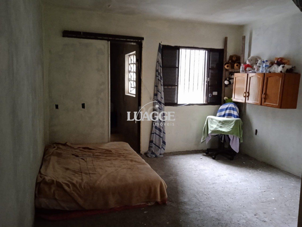 Casa à venda com 3 quartos, 242m² - Foto 9