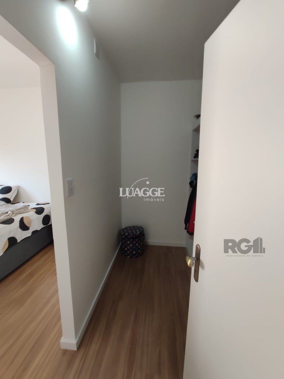 Apartamento à venda com 2 quartos, 64m² - Foto 10