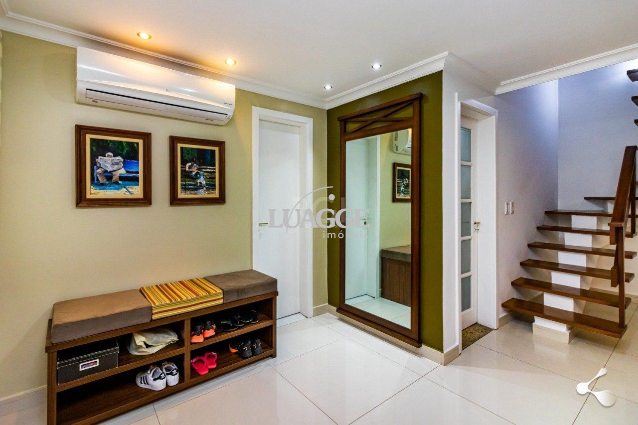 Casa de Condomínio à venda com 4 quartos, 196m² - Foto 19