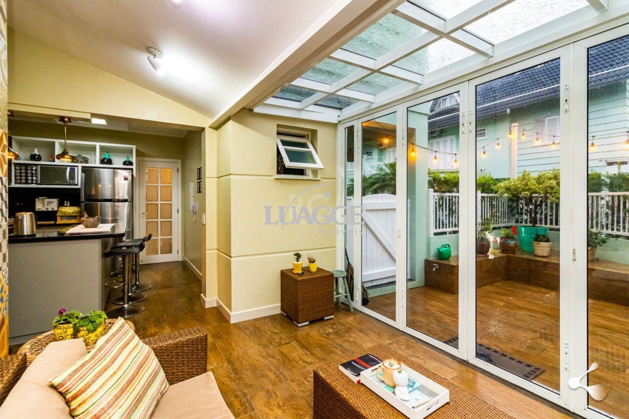 Casa de Condomínio à venda com 4 quartos, 196m² - Foto 25