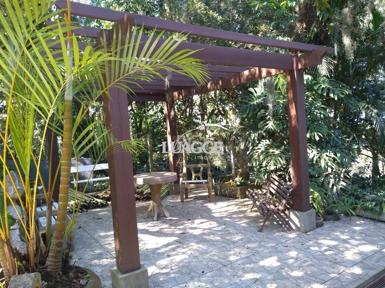 Casa à venda com 13 quartos, 6662m² - Foto 2