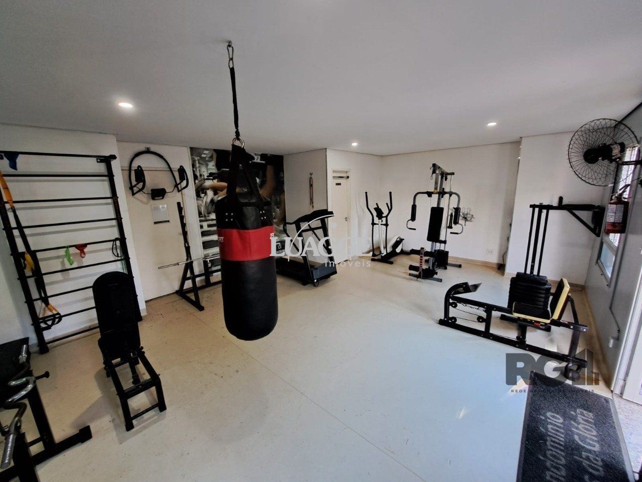 Apartamento à venda com 2 quartos, 50m² - Foto 28