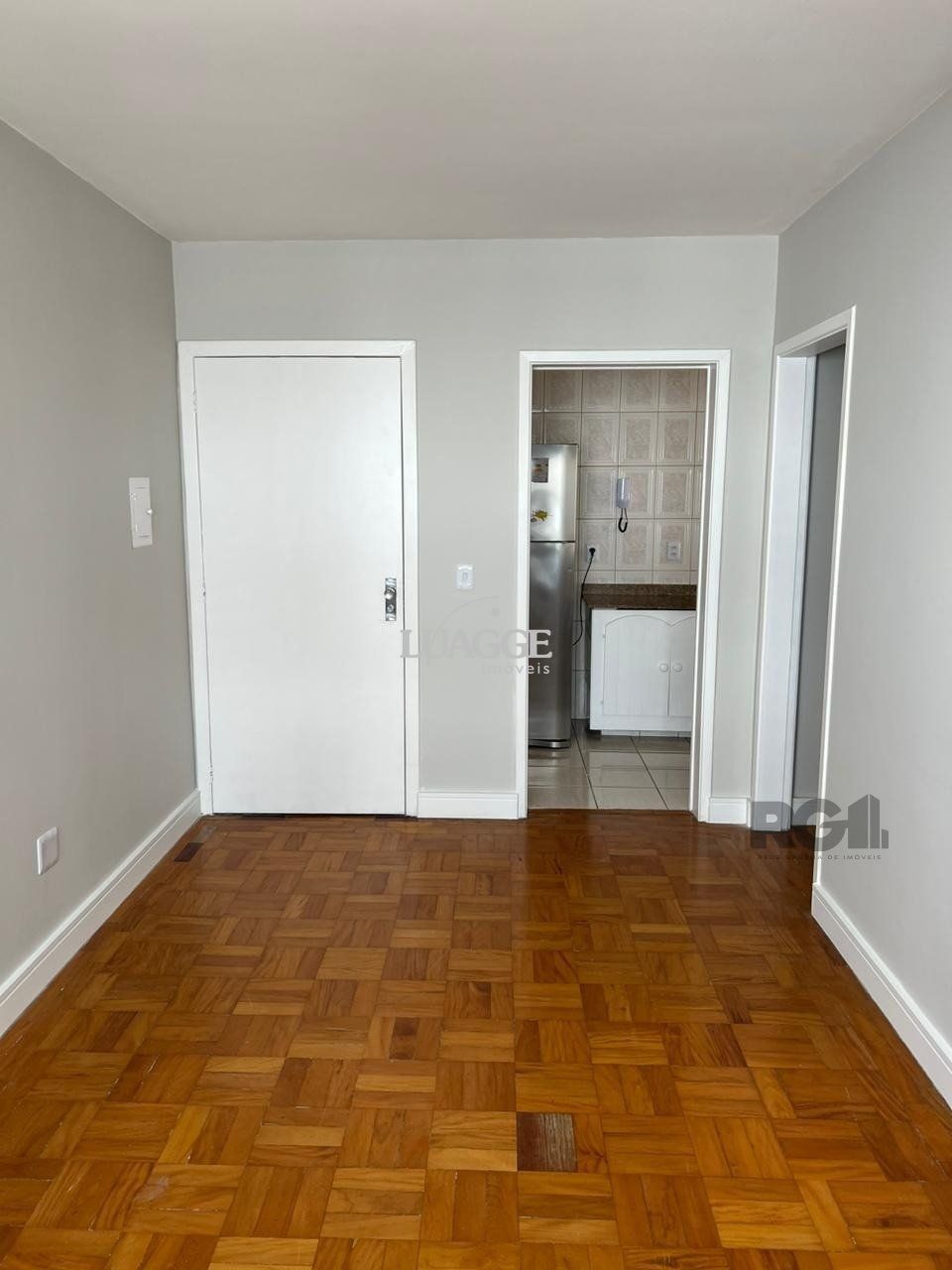 Apartamento à venda com 2 quartos, 71m² - Foto 1