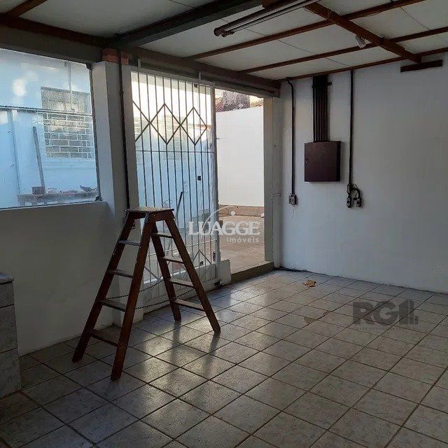 Casa à venda com 4 quartos, 356m² - Foto 5