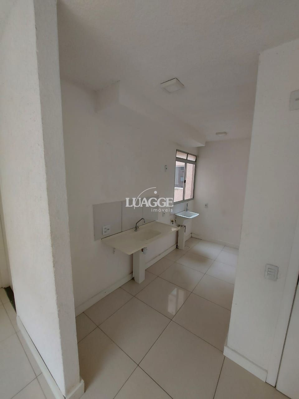 Apartamento à venda com 2 quartos, 40m² - Foto 8