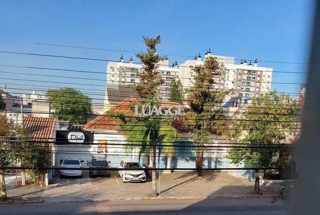 Casa à venda com 4 quartos, 356m² - Foto 3