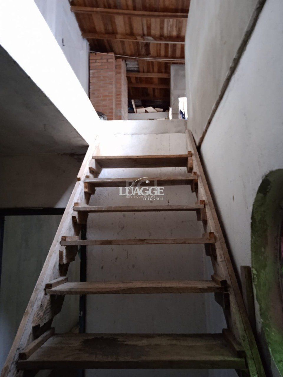 Casa à venda com 3 quartos, 242m² - Foto 11