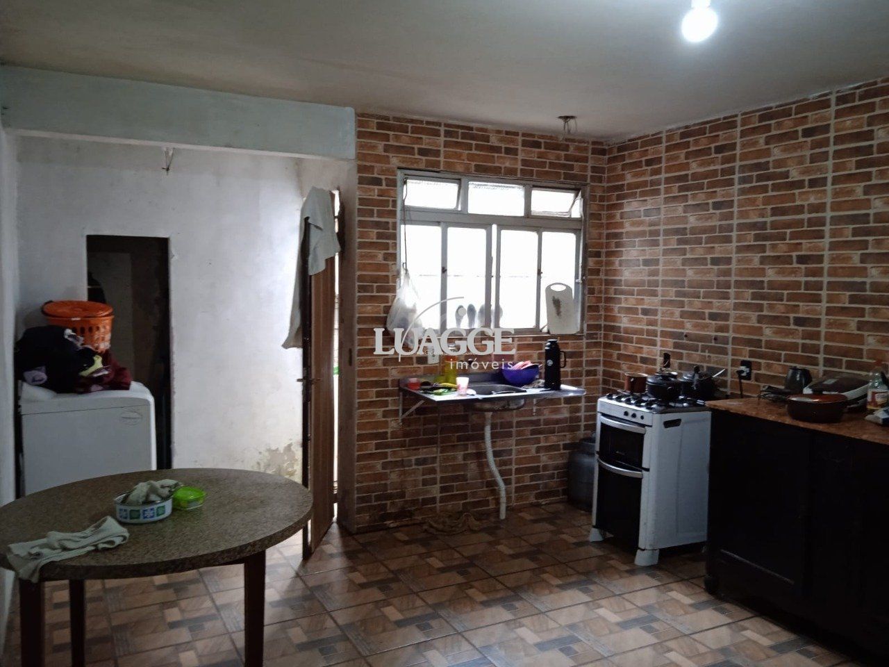 Casa à venda com 3 quartos, 242m² - Foto 5