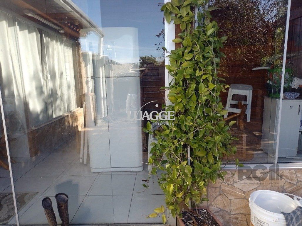 Casa à venda com 2 quartos, 72m² - Foto 5