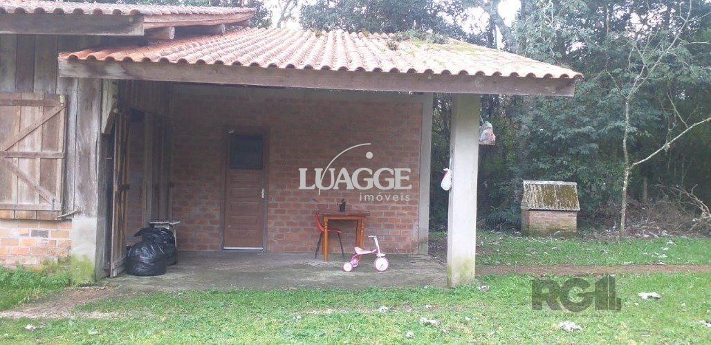 Sítio à venda com 3 quartos, 251m² - Foto 3
