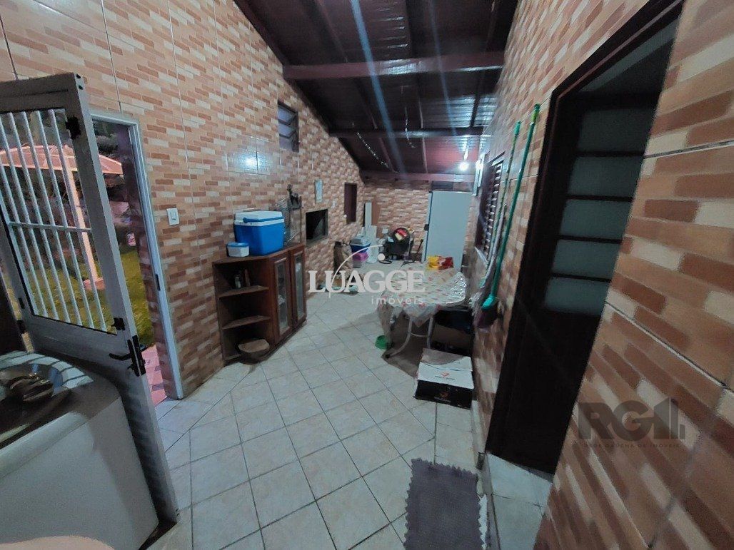 Casa à venda com 3 quartos, 152m² - Foto 4