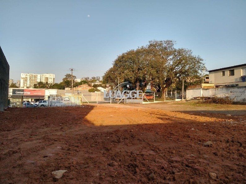 Terreno à venda, 1250m² - Foto 16
