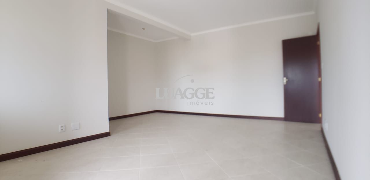 Casa à venda com 4 quartos, 380m² - Foto 13