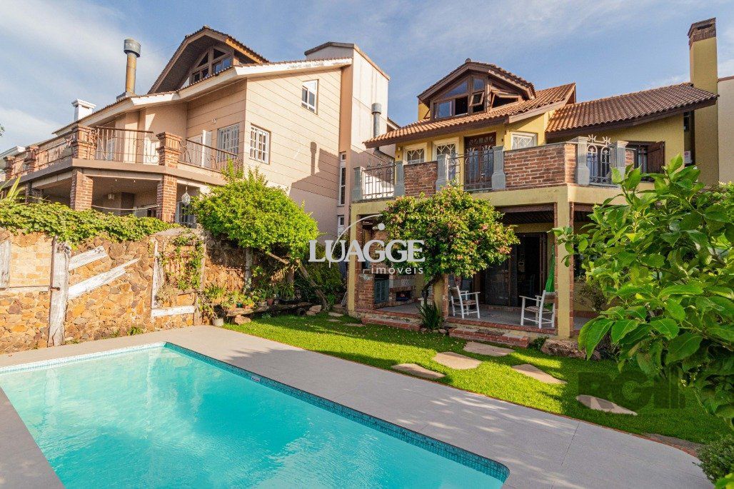 Casa à venda com 4 quartos, 342m² - Foto 27