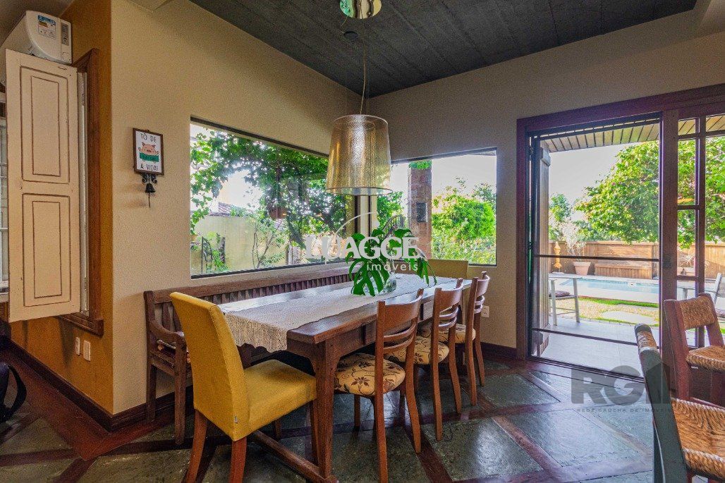 Casa à venda com 4 quartos, 342m² - Foto 14