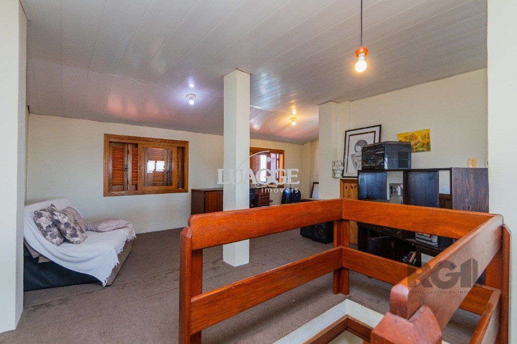 Casa à venda com 4 quartos, 215m² - Foto 14