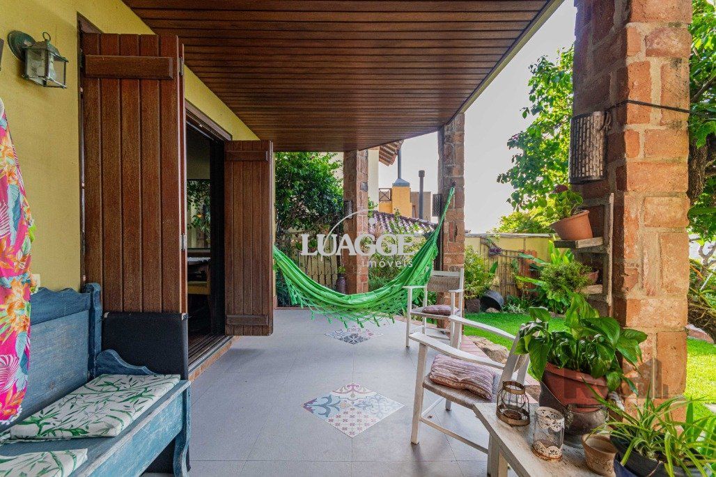 Casa à venda com 4 quartos, 342m² - Foto 24