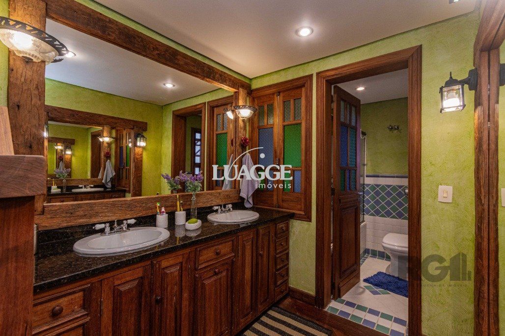 Casa à venda com 4 quartos, 342m² - Foto 42
