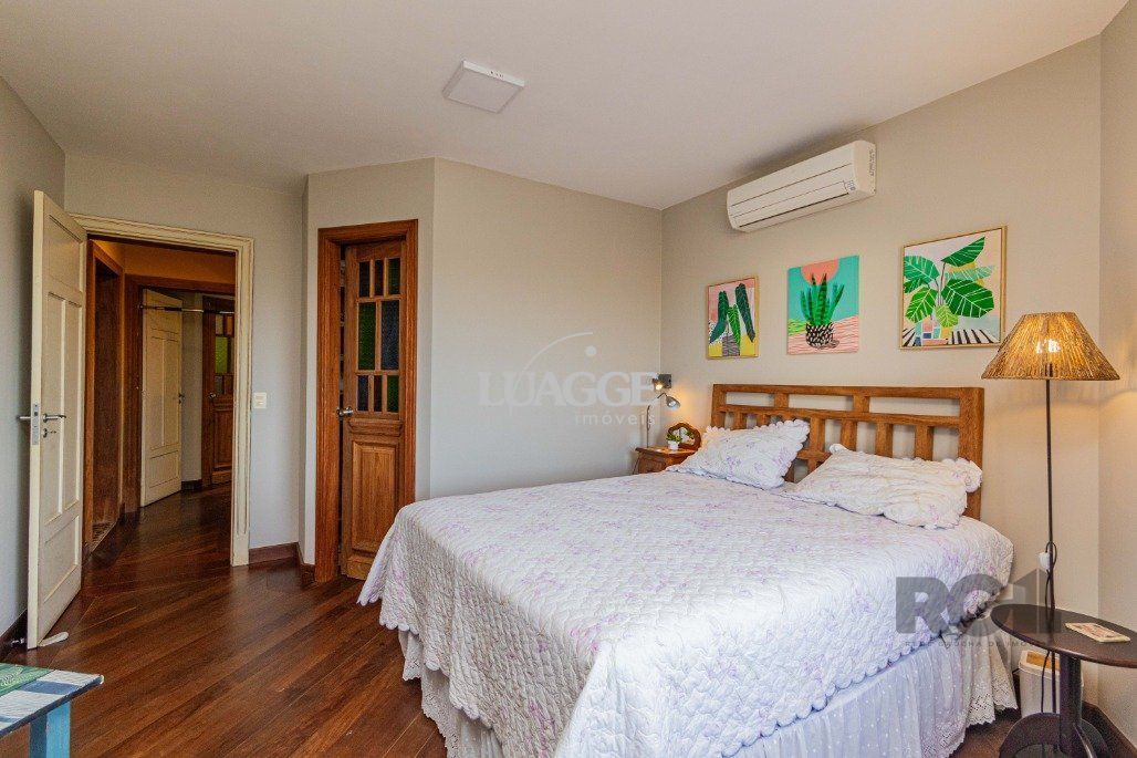Casa à venda com 4 quartos, 342m² - Foto 46