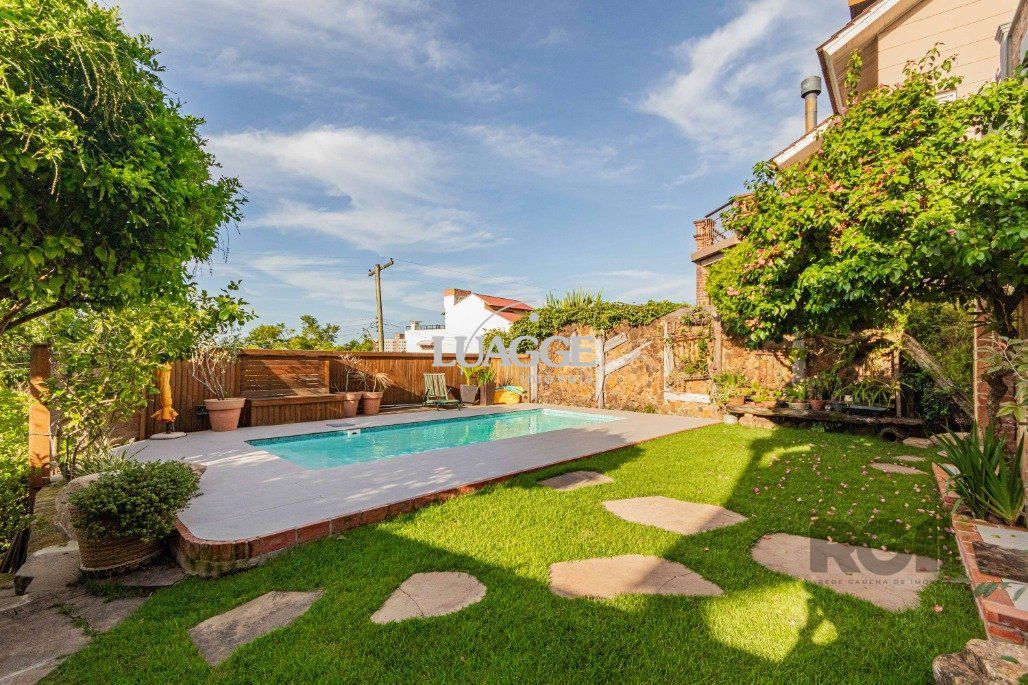Casa à venda com 4 quartos, 342m² - Foto 28