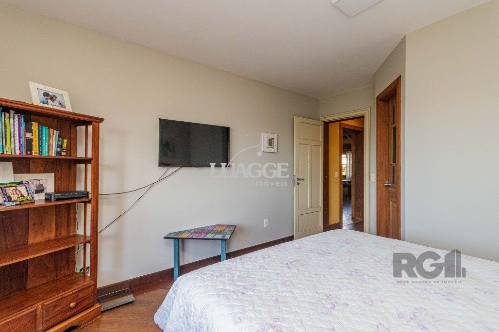 Casa à venda com 4 quartos, 342m² - Foto 47