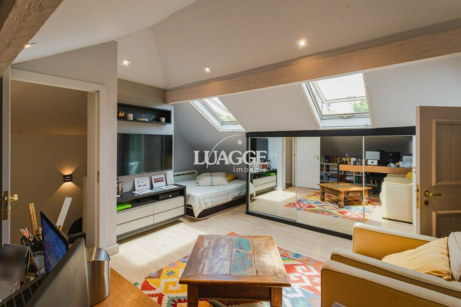 Casa de Condomínio à venda com 3 quartos, 265m² - Foto 29