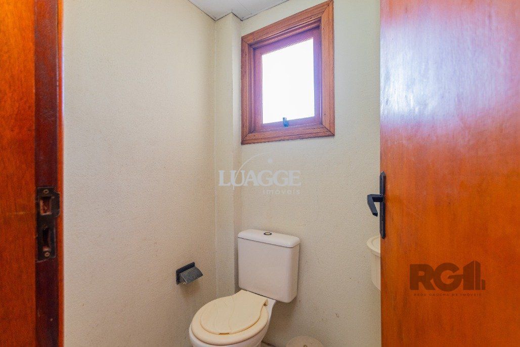 Casa à venda com 4 quartos, 215m² - Foto 17