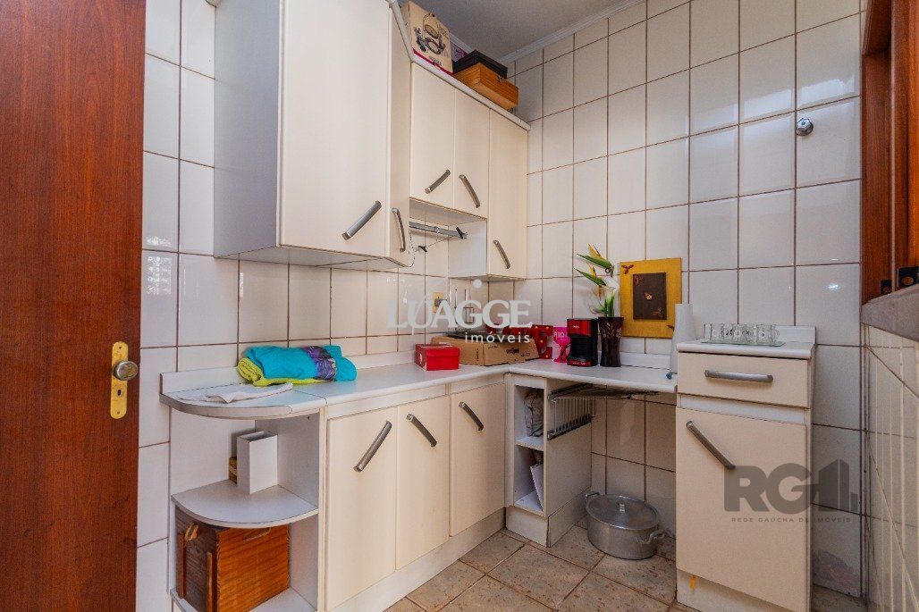 Casa à venda com 4 quartos, 215m² - Foto 35