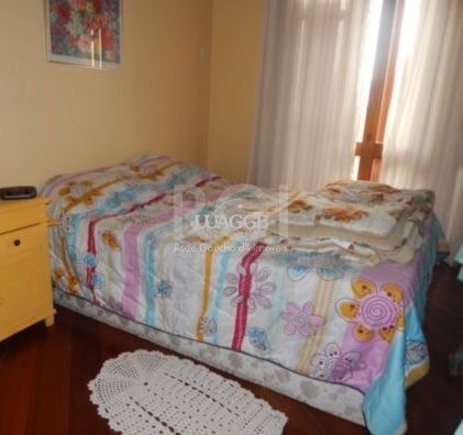Casa à venda com 4 quartos, 285m² - Foto 11