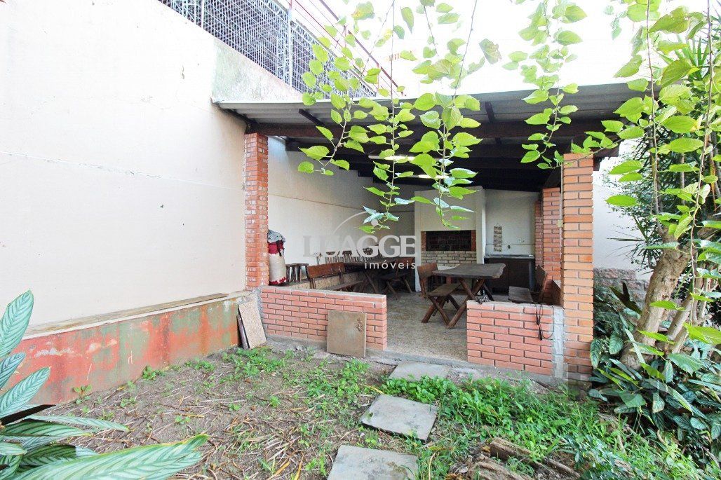 Casa à venda com 3 quartos, 252m² - Foto 33