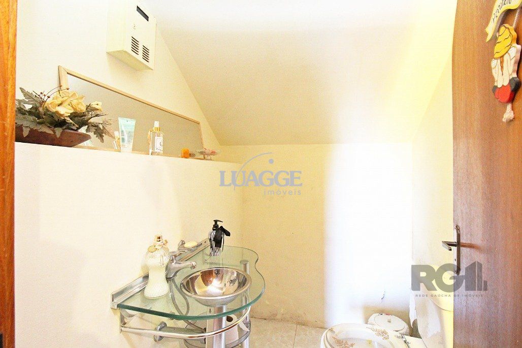 Casa à venda com 3 quartos, 252m² - Foto 17